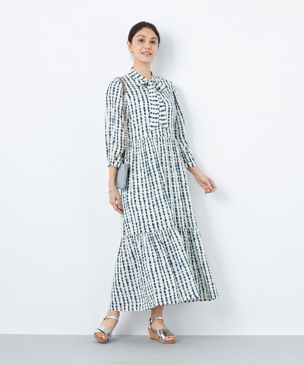 タイダイドットボウタイワンピース