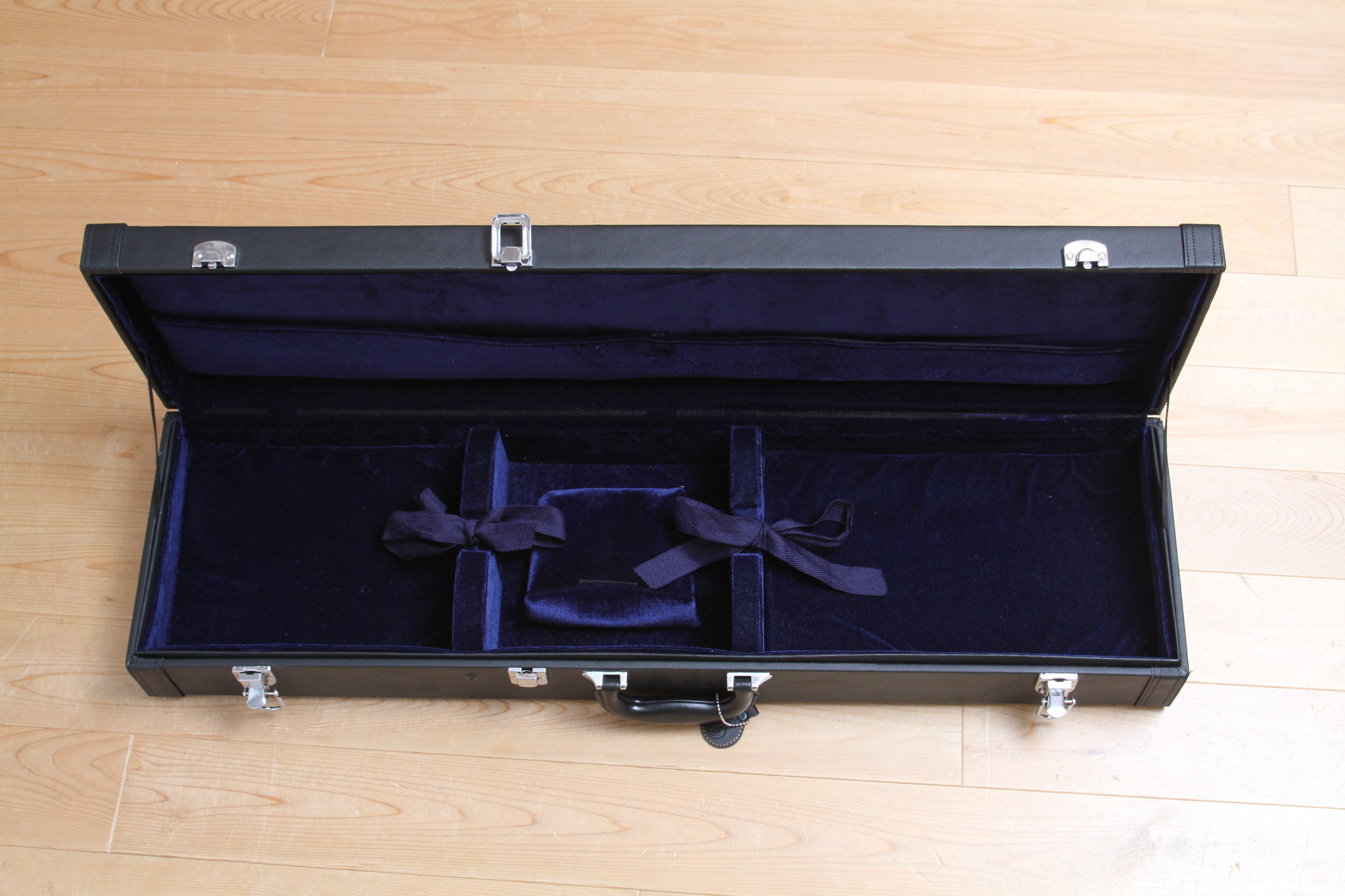 胡弓ハードケース | 三味線と三線の販売 三味線教室/しゃみせん楽家