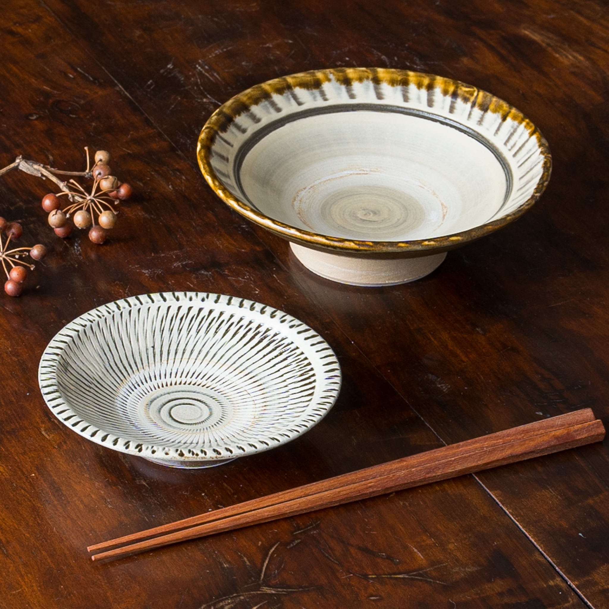 小鹿田焼 坂本庸一窯 4寸皿 飛び鉋 白｜和食器通販 四季折折 – 四季折