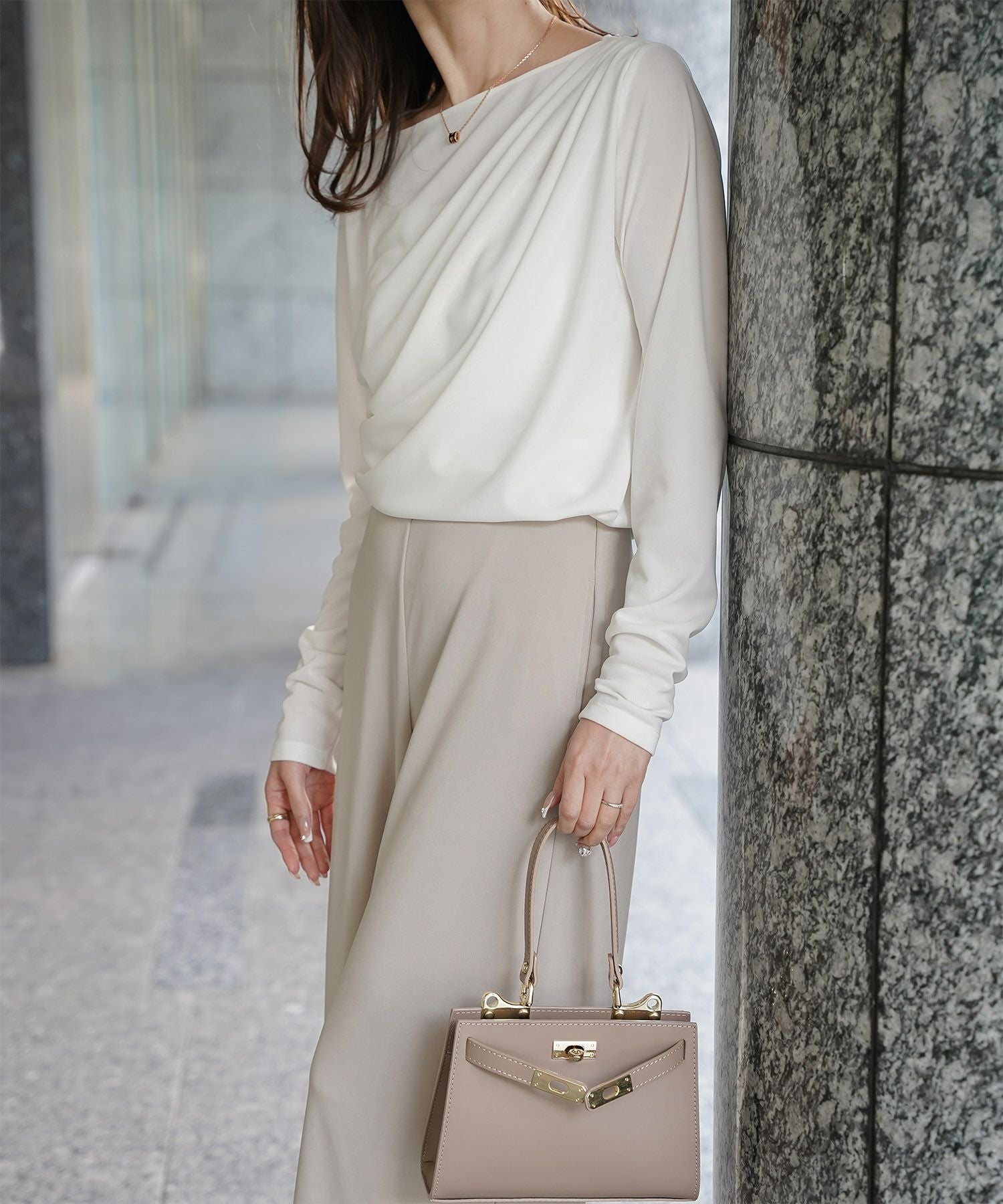 アシンメトリー ドレープ トップス HUIT 全4色｜hit511-0201【1