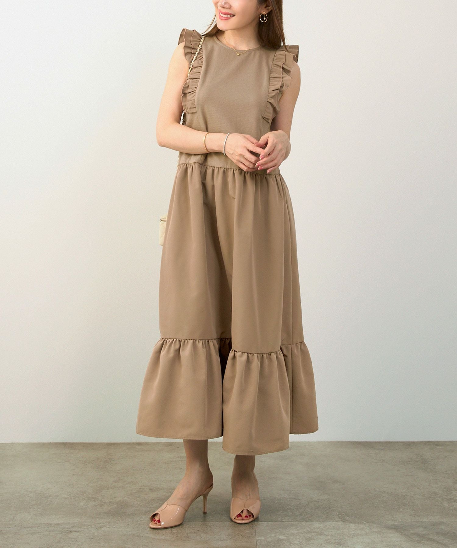 フリル ティアード ノースリーブ ワンピース Liala×PG 全2色｜lpg321