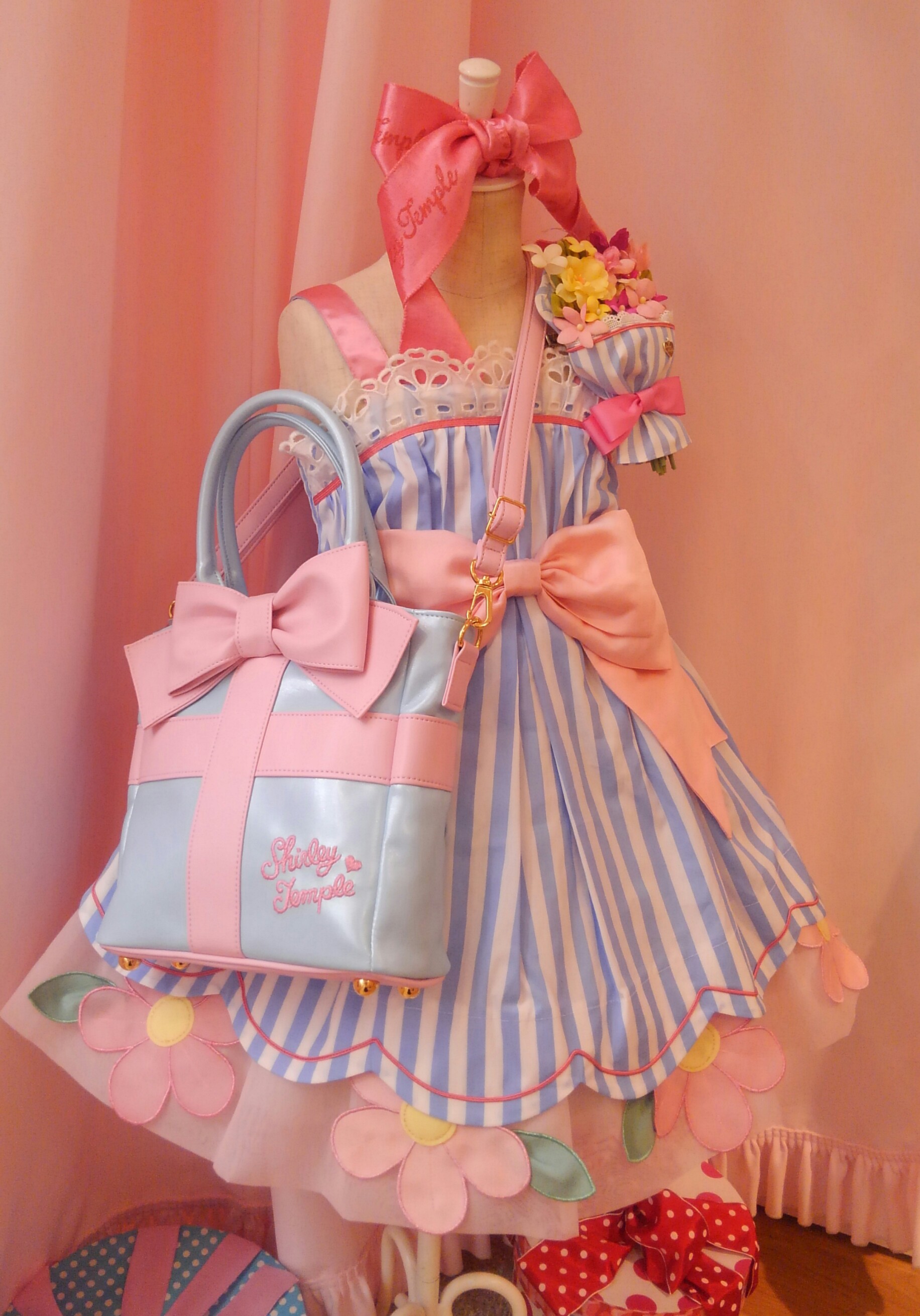 ✿阪急限定✿ブーケドレス明日発売です！ | BLOG :: Shirley Temple