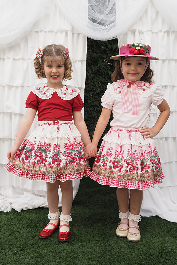 101【110センチ】シャーリーテンプルいちごバスケットジャンパースカート