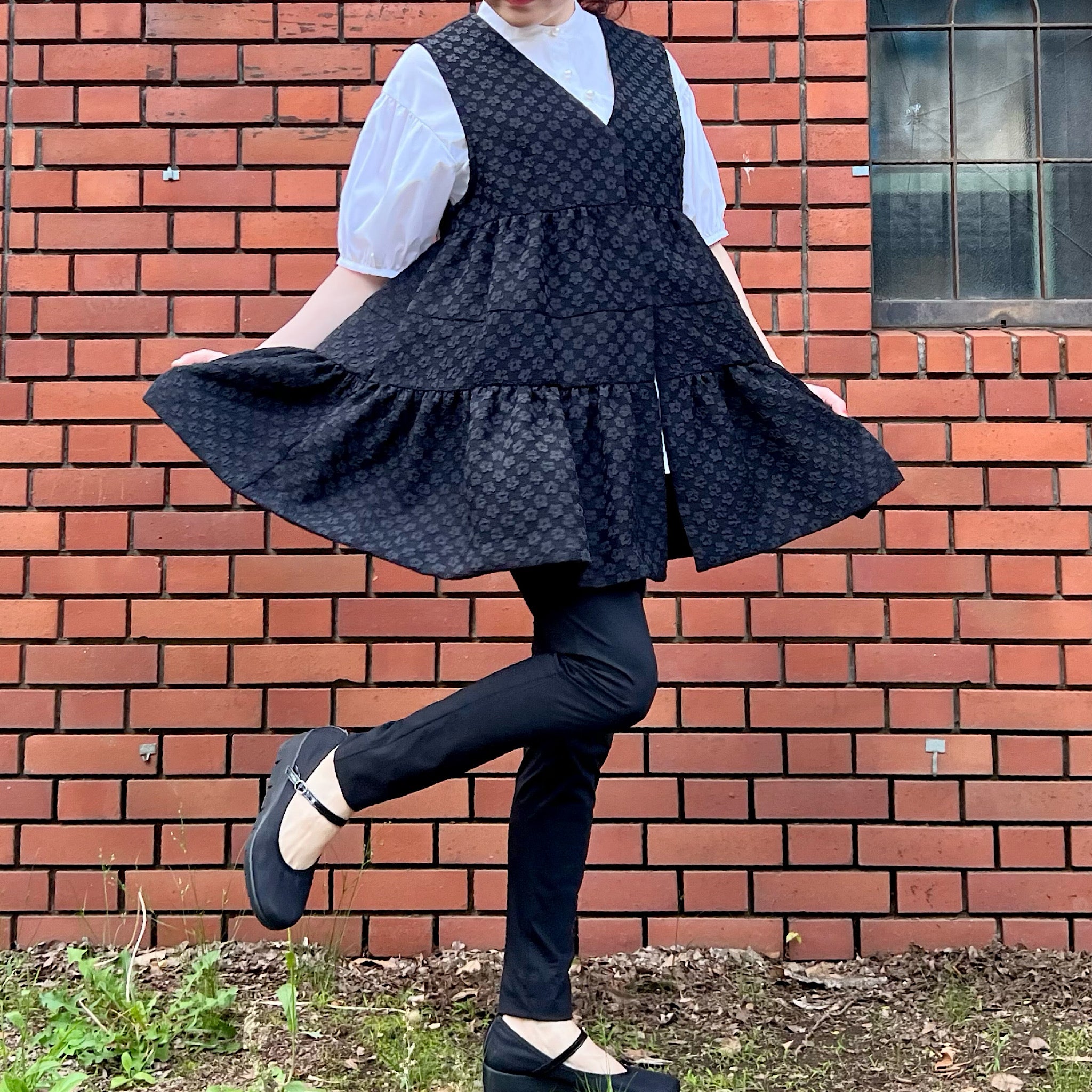 JQスマートティアードジレ[S232JV044] – SONO LIMITED STORE