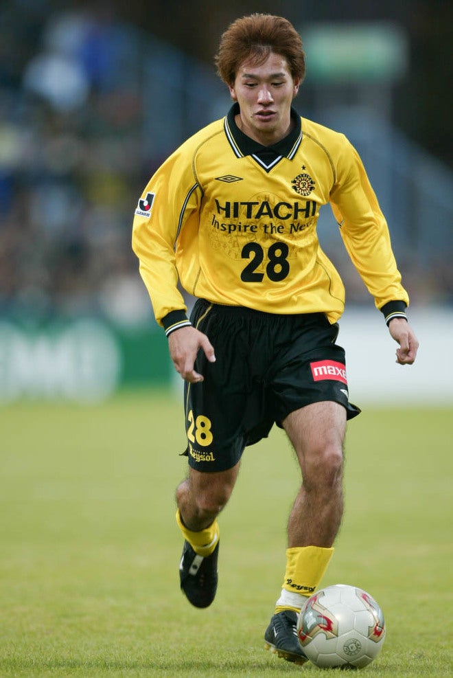 画像】柏レイソルの歴史を彩った名手たちと歴代ユニホームを厳選