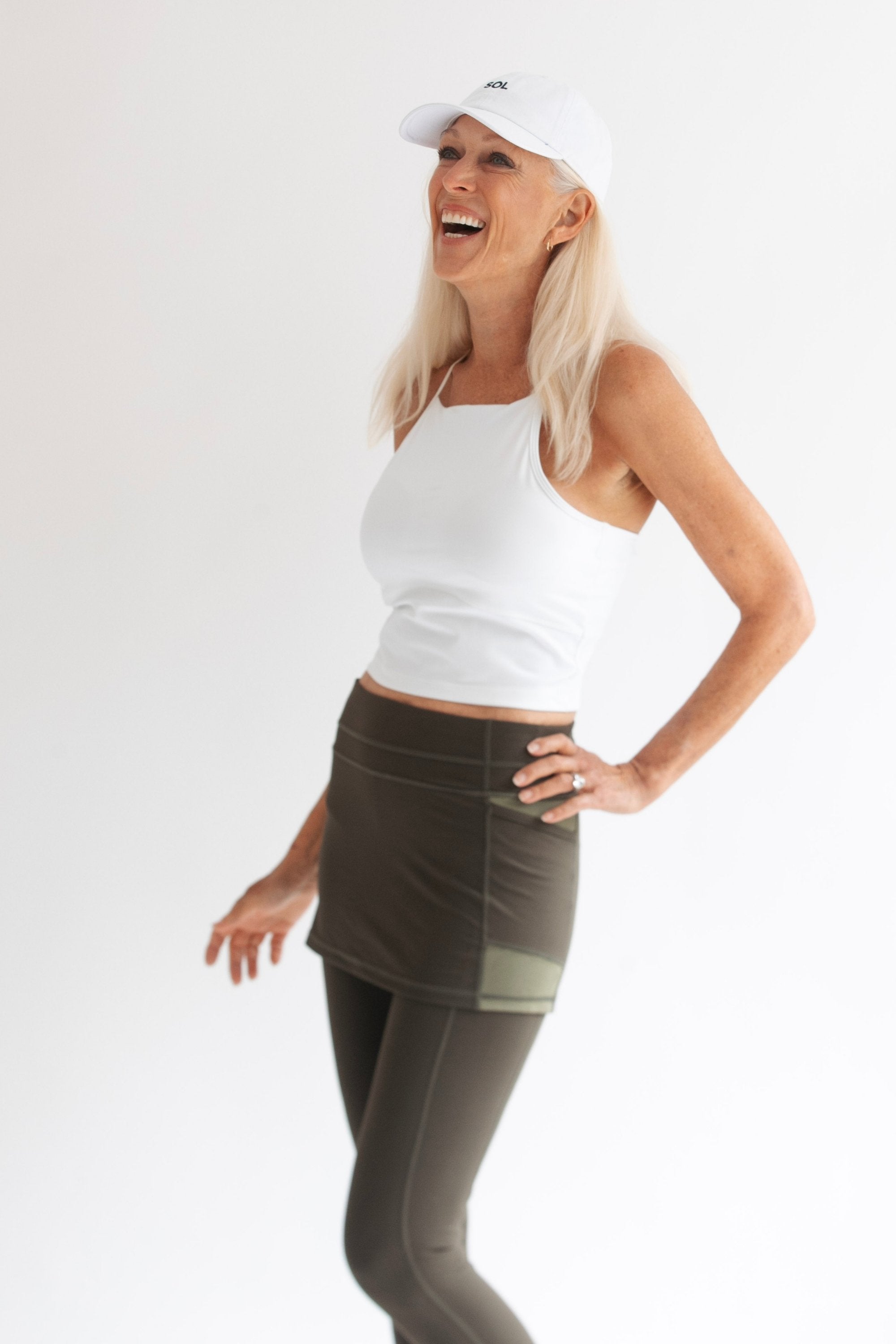 Golf_Skirt_Pockets_with_Leggin