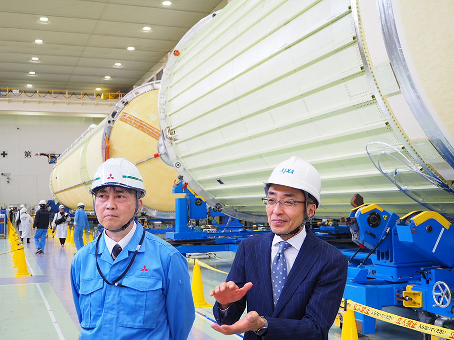 H3ロケット3号機の機体が公開。だいち4号を搭載する想定で打ち上げに