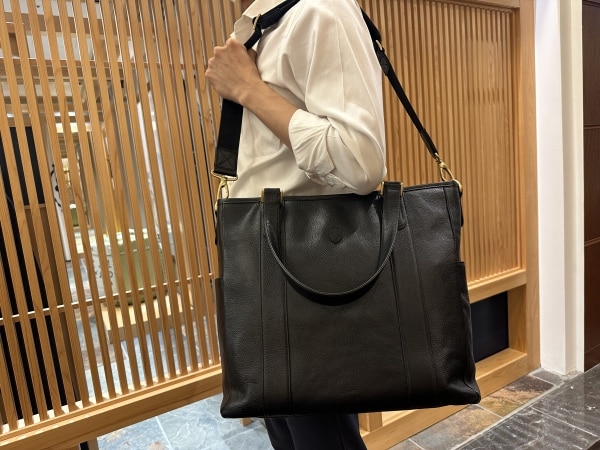 sotのド定番ZEBUレザー2wayトートバッグ | sot（ソット）公式サイト