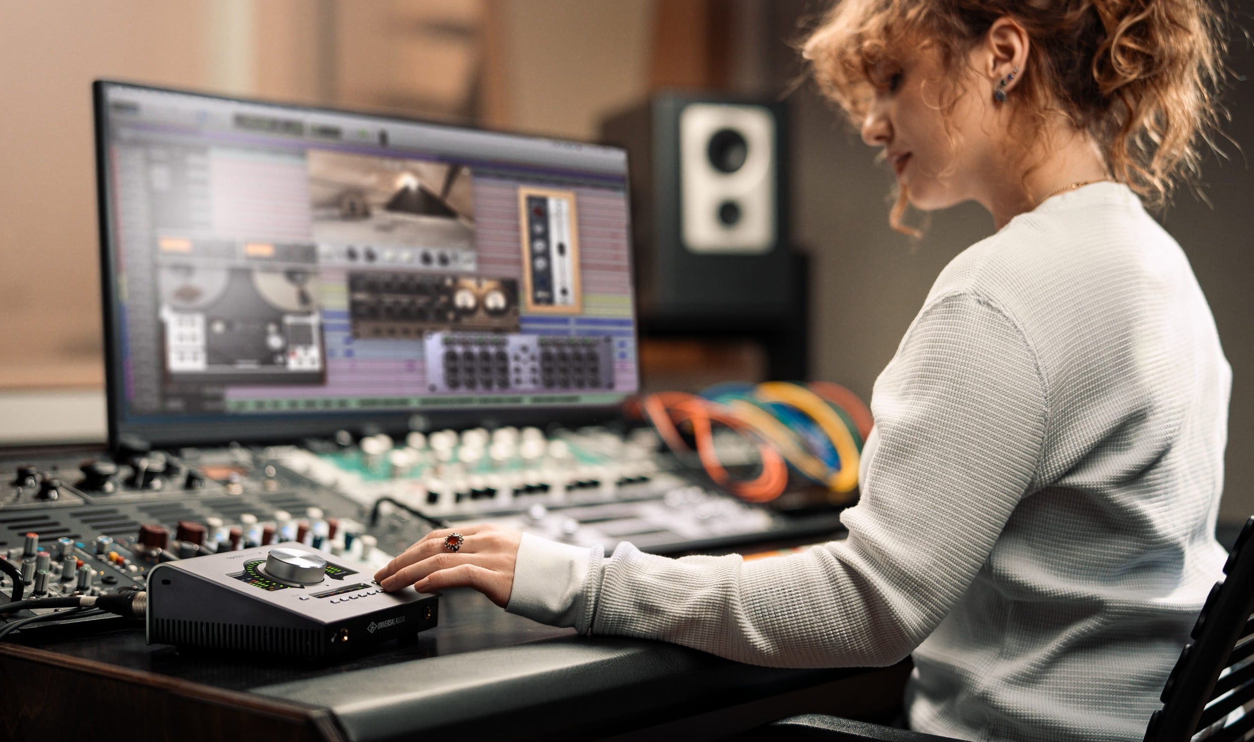 Universal Audio Apollo Twin X DUO Gen 2 (Essentials+ Edition