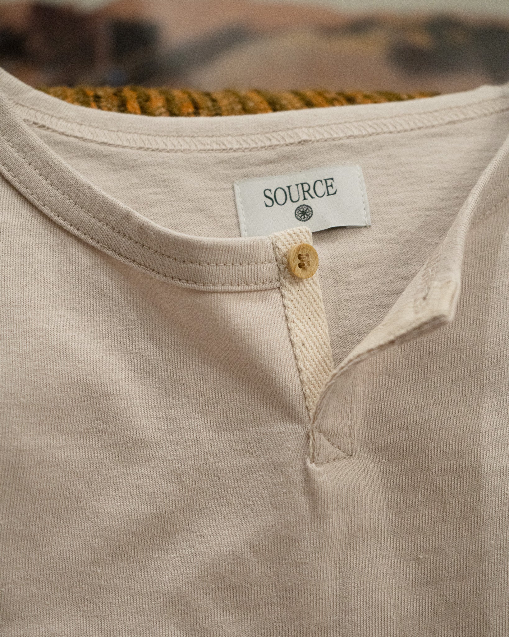 DARU HENRY NECK L/S T - ECRU – SOURCE