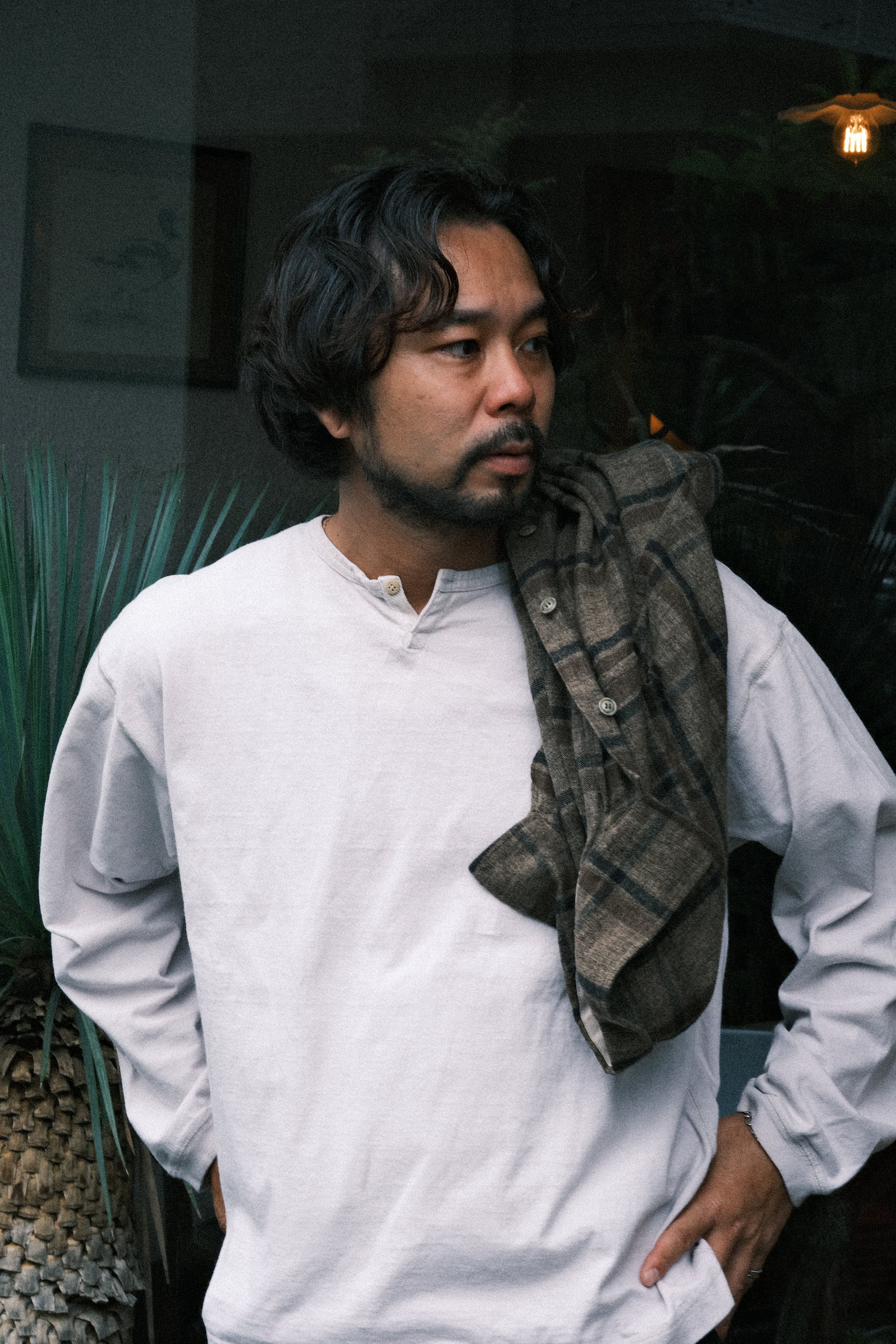 DARU HENRY NECK L/S T - ECRU – SOURCE