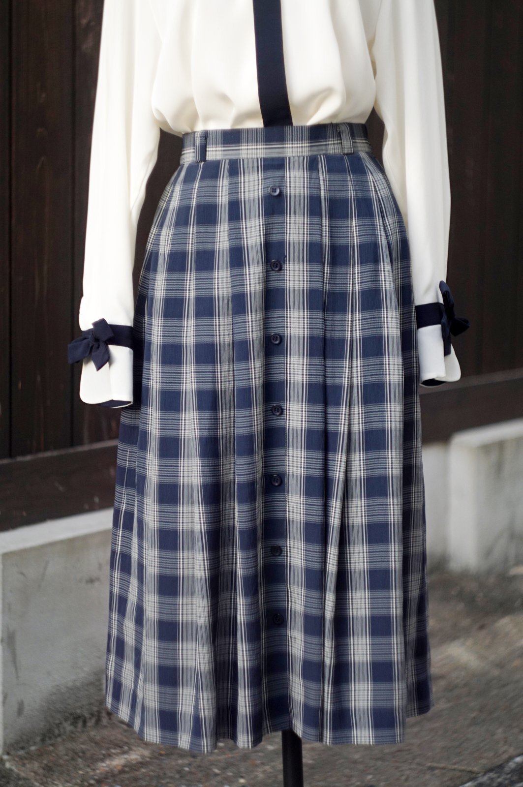 Vivienne Westwoodアシンメトリーネイビーチェック柄フレアスカート