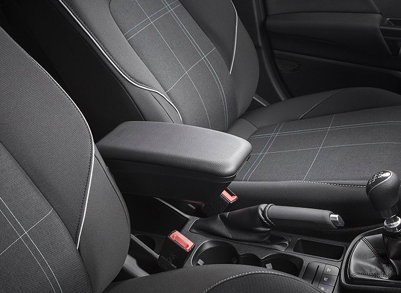 アームスター3 アームレスト トヨタ ヤリス / ヤリスクロス '20