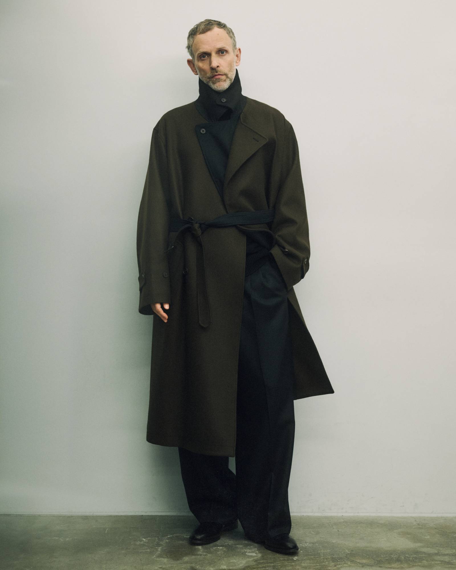 stein DOUBLE SHADE TRENCH COAT stein OVERSIZED DOUBLE BREASTED