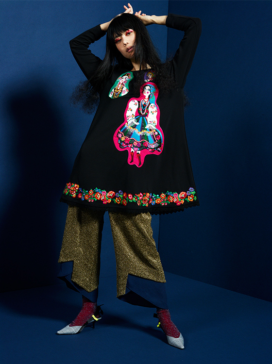 IZUMIが着こなす「トクコ プルミエヴォル」の秋冬スタイル | エル