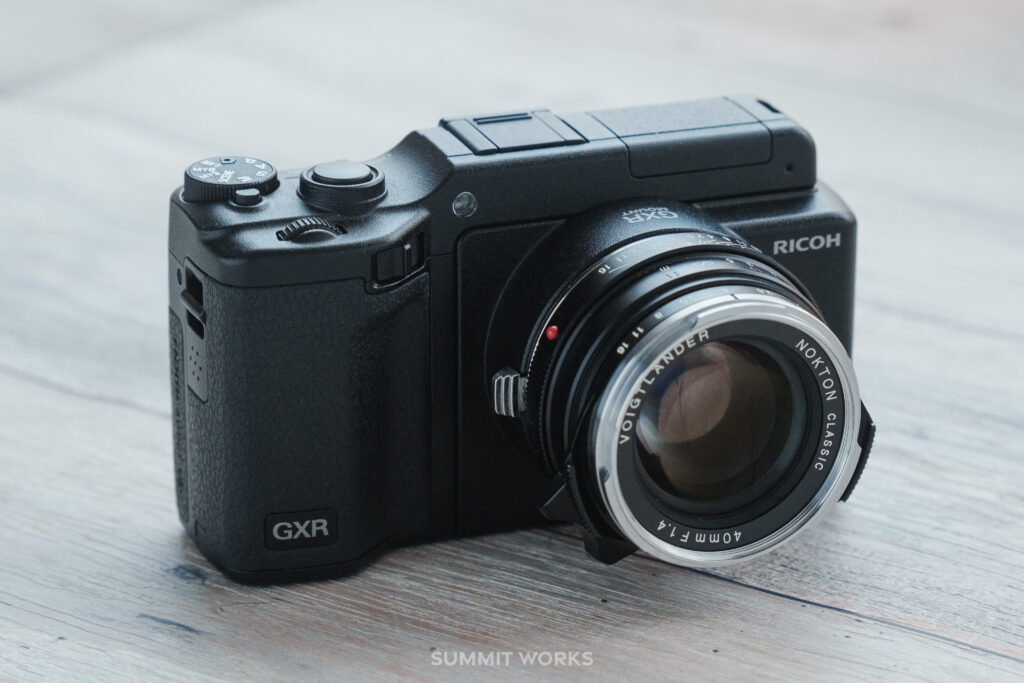 ユニークな撮影体験を得られるRICOH GXRとMOUNT A12というカメラ
