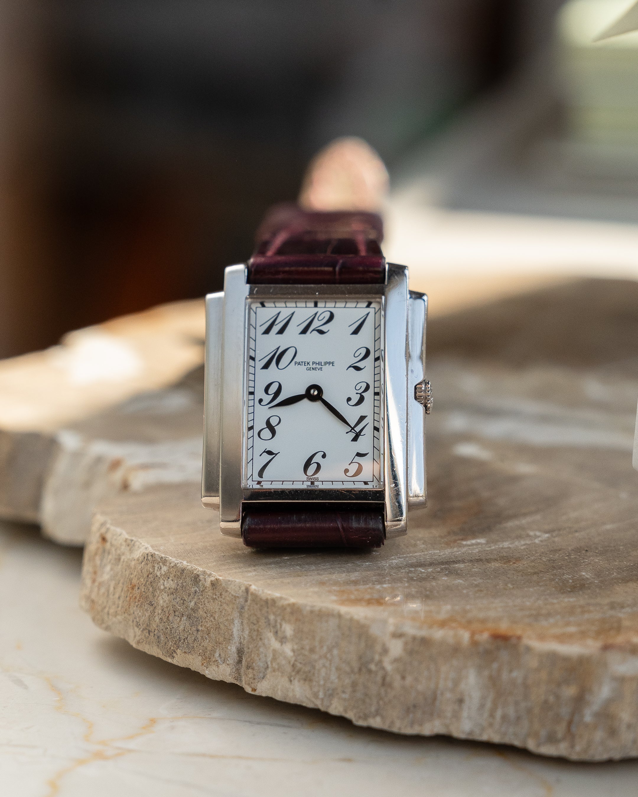 Patek Philippe Gondolo Ref. 4824G in 18k White Gold, full set from