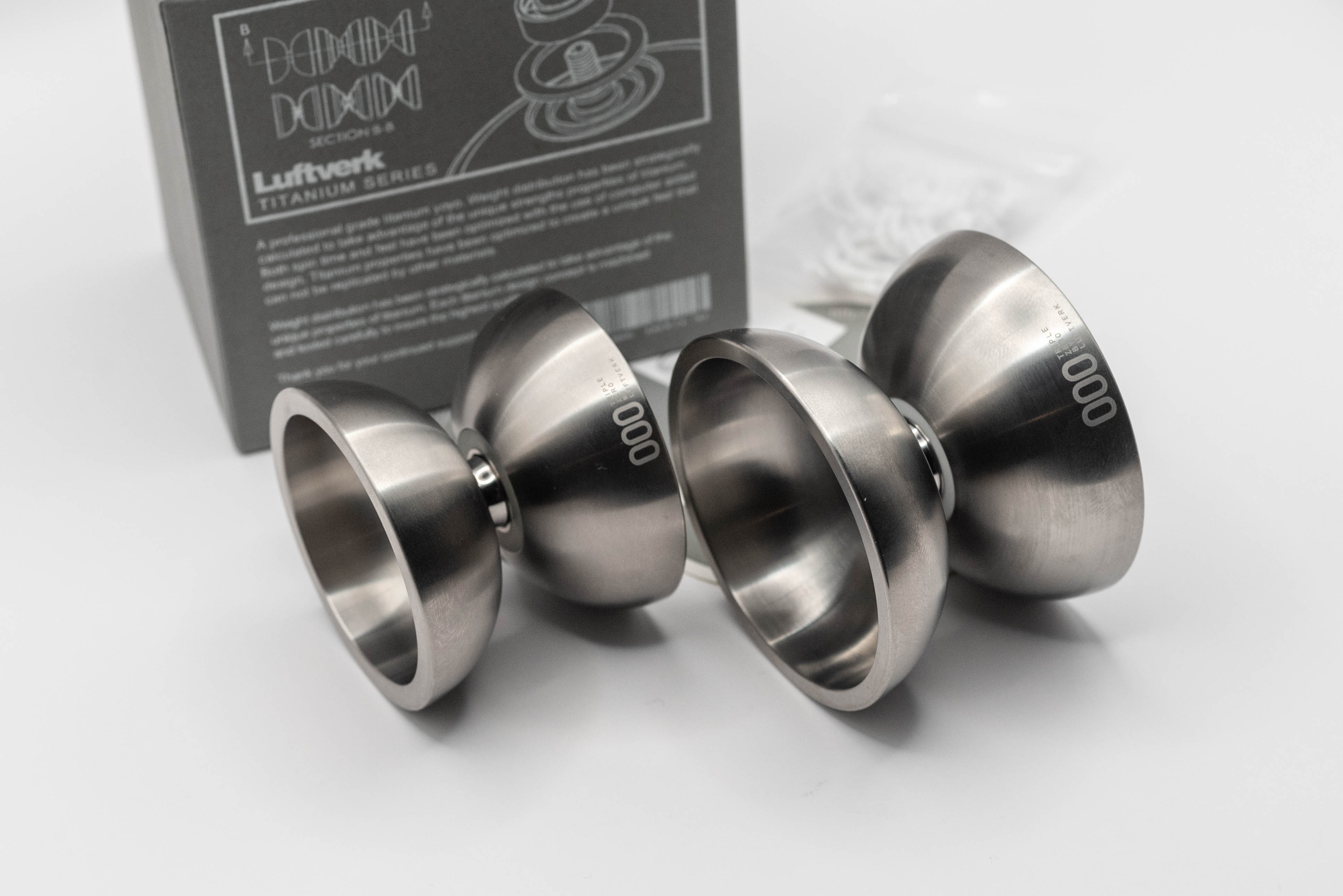 ラフトヴァーク チタニウムエグゼクティブ titaniumexective202209_14_600x