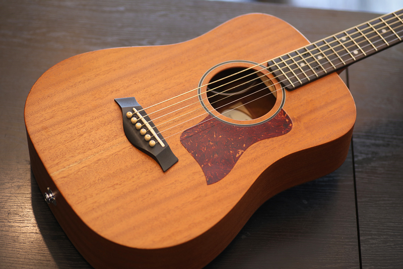 Taylor BT1 Baby Taylor – ネック折れ、補強、塗装│SPREAD SOUND