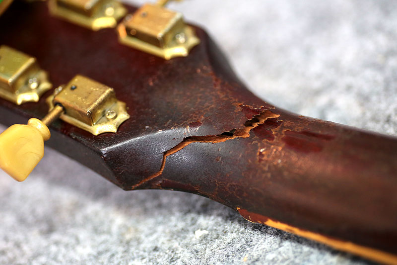 GIBSON Custom Shop Les Paul Classic - ネック折れ