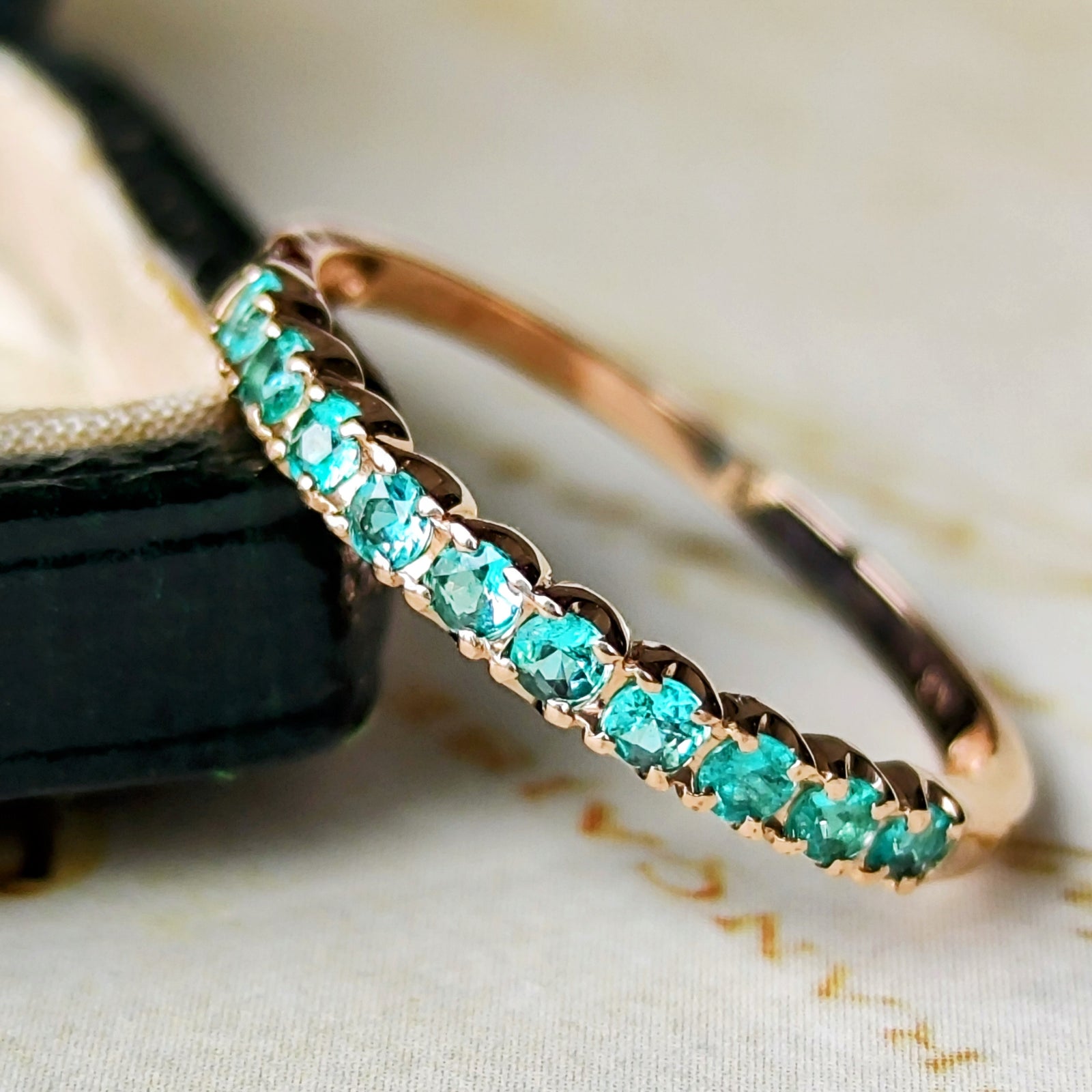 ピカピカネオンの煌めき!!☆ブラジルバターリャパライバトルマリン