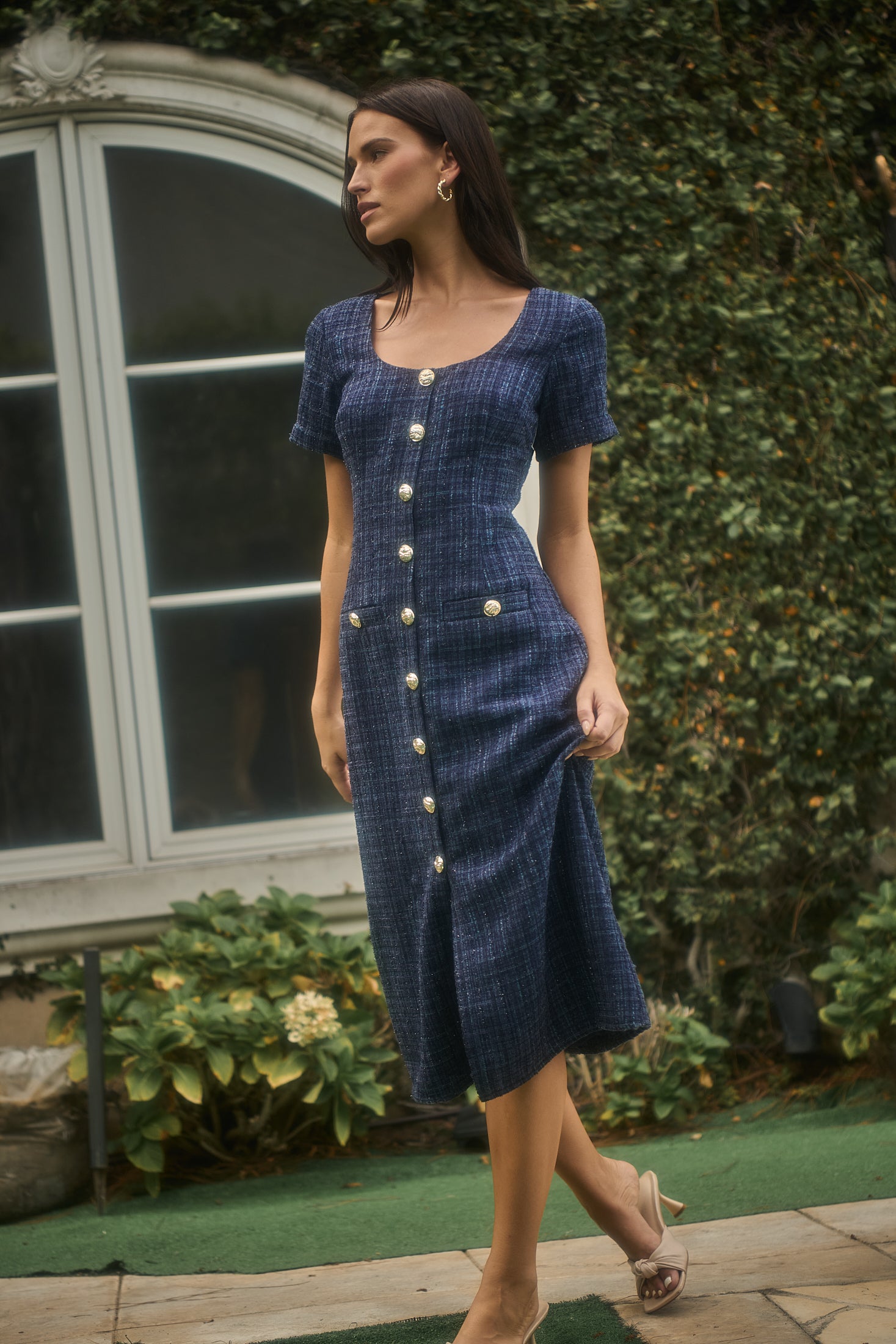 Adriella Tweed Hilaria Short Sleeve Midi Dress – Sugarlips