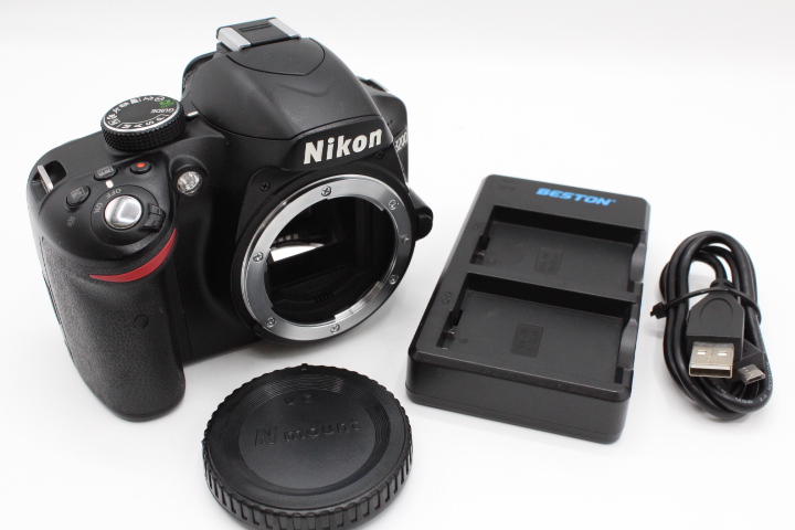 ジャンクNikon D3200 ダブルズームキット BLACK D3200 200mm ダブル