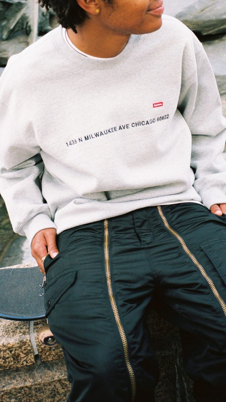 Shop Small Box Crewneck | Supreme 22fw