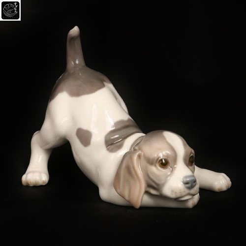 リヤドロ】【むじゃきなビーグル（おしりを立てて）】【絶版】【1070】