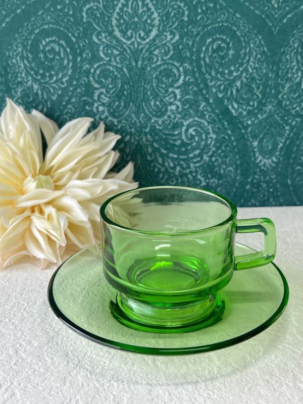 SOGA 曽我ガラス カラードグラス ティーカップ＆ソーサー グリーン