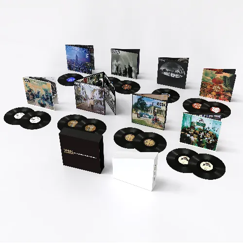 COMPLETE STUDIO ALBUM COLLECTION (BOXSET - 8 ALBUMS / VINYL)/OASIS