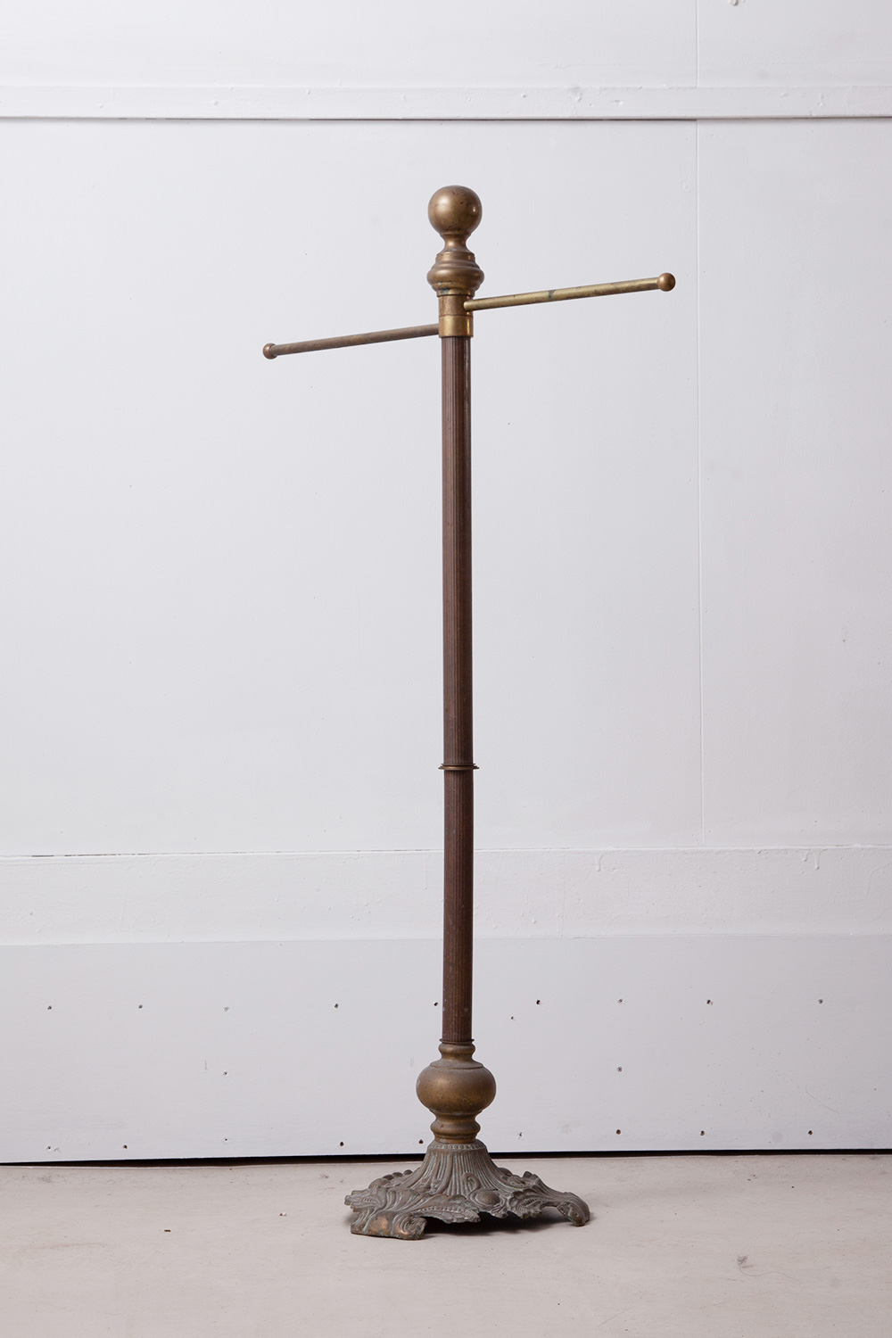 stoop | Brass Hanger Rack Stand