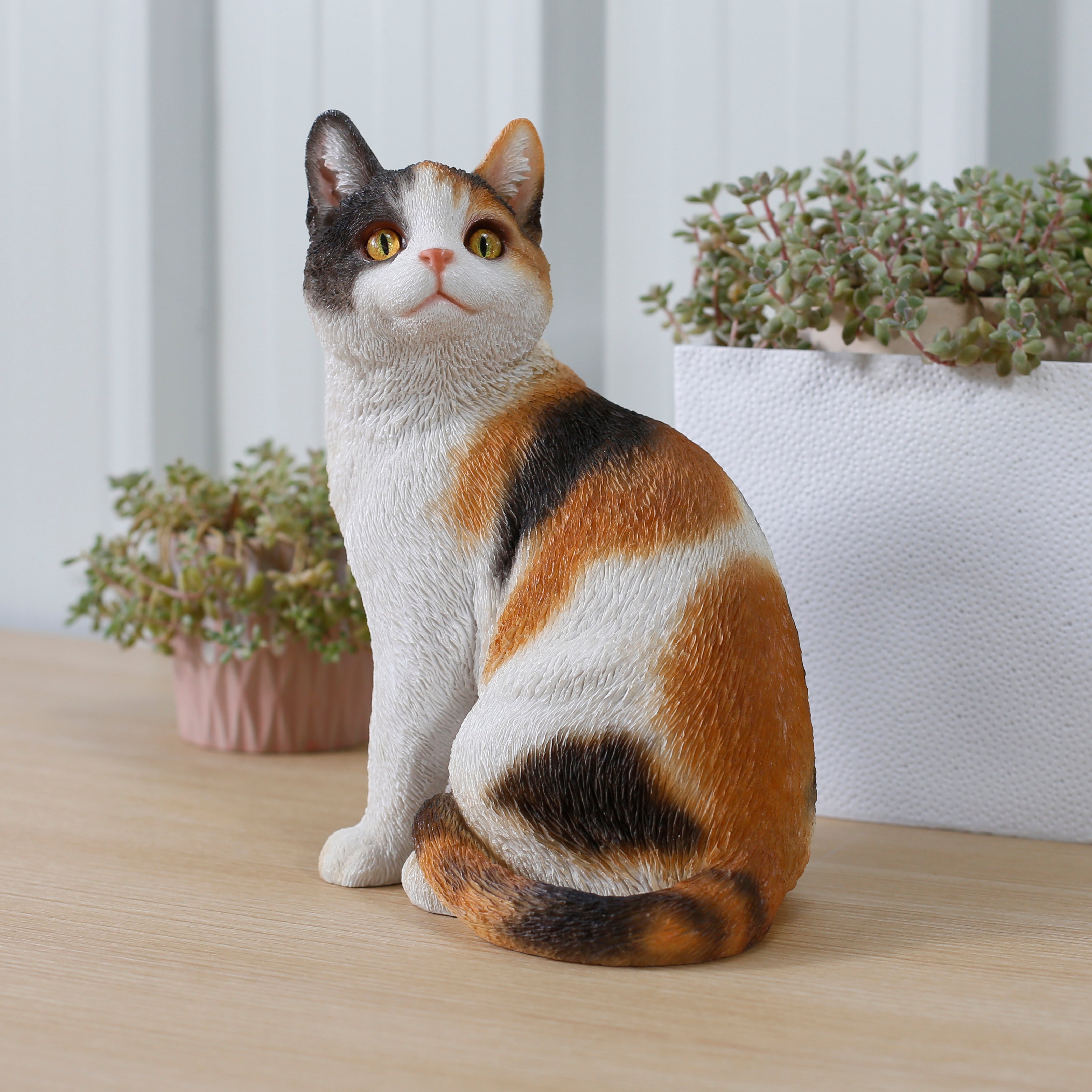 振り返る三毛猫｜WooBia公式オンラインショップ – WooBia（ウービア