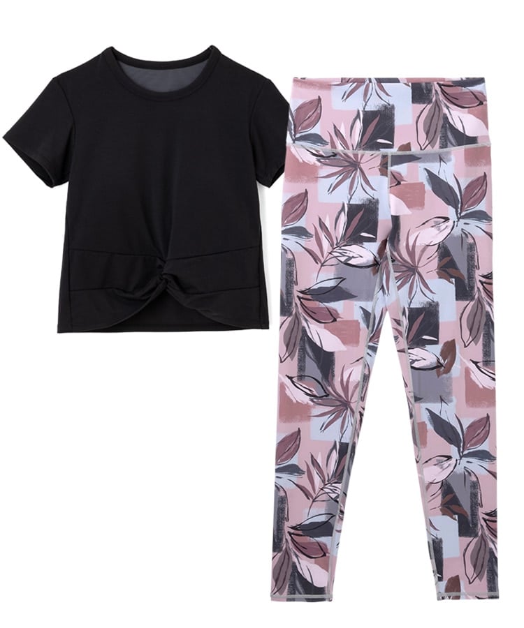 SUKALA】カップ付きTシャツ＆レギンスセットアップ(Sサイズ アイボリー