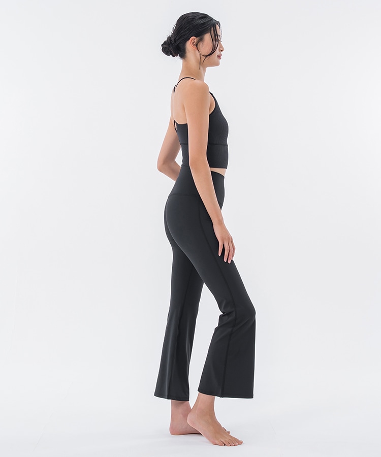 SUKALA】ミックスアンドマッチトリプルセットアップ: ヨガウェアLAVA