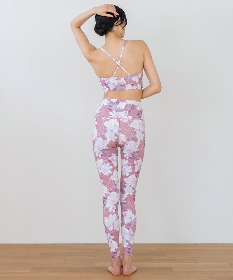 SUKALA】プルオーバー付きトリプルセットアップ(XS・S・LLサイズ