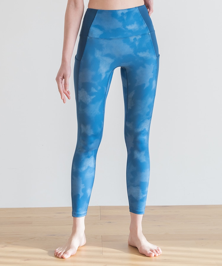 SUKALA LAVAミックスフラワープリントレギンスM新品値下げしました。