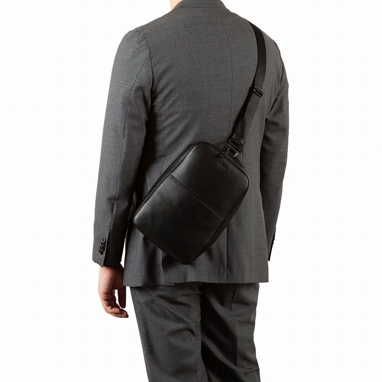 ultima TOKYO／ウルティマ トーキョー リーセント ボディバッグ 17974