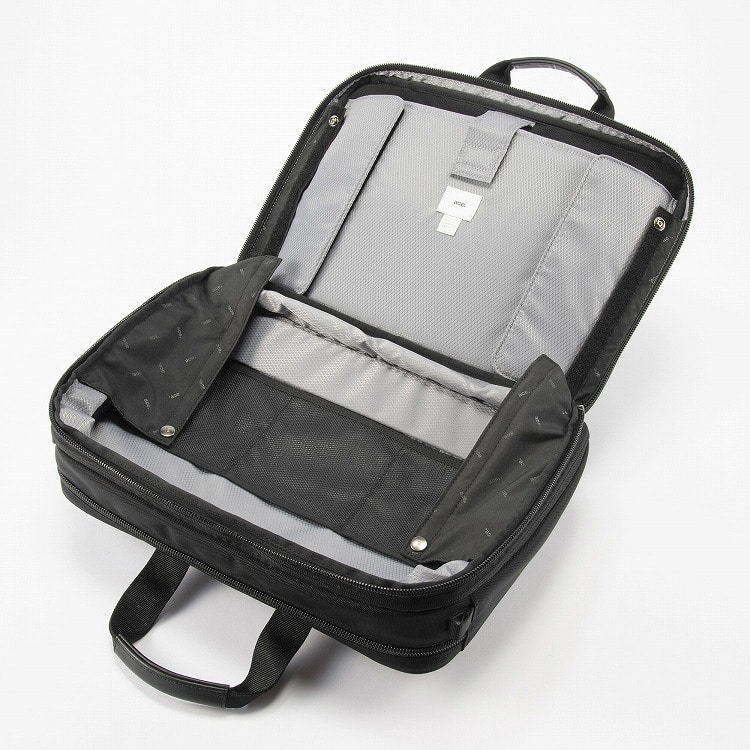 ace.／エース EVL-4.0 3WAY 2気室 エキスパンダブル B4 15.6インチPC