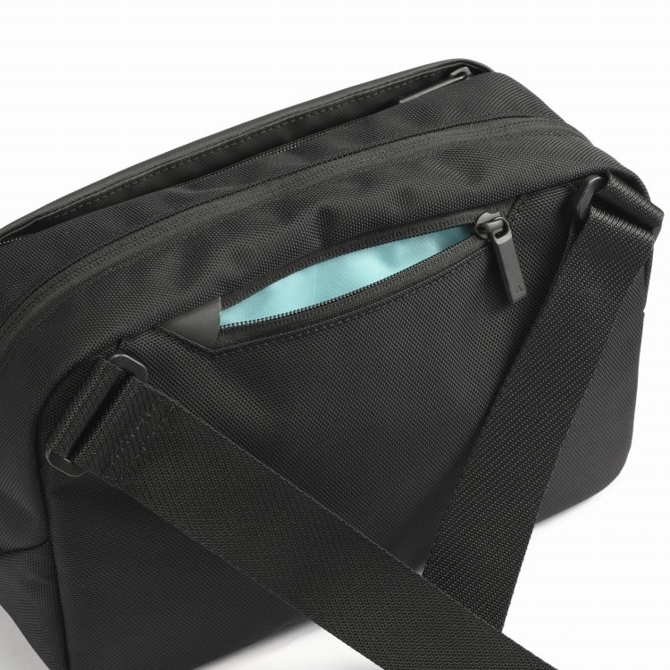 ace.／エース ラグレンティスクロス ショルダーバッグ 横型 撥水 68792