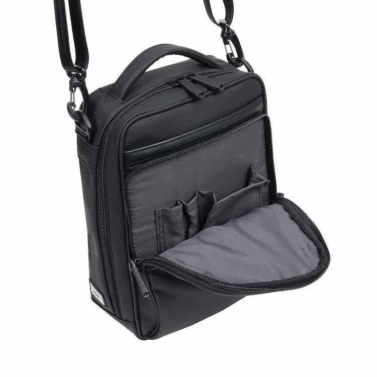 ace.／フレックスライトコート ショルダーバッグ 撥水 3L 68232(01