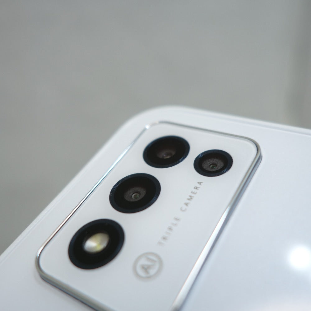 ワイモバイル版] ZTE (ゼット・ティー・イー) Androidスマホ Libero 5G