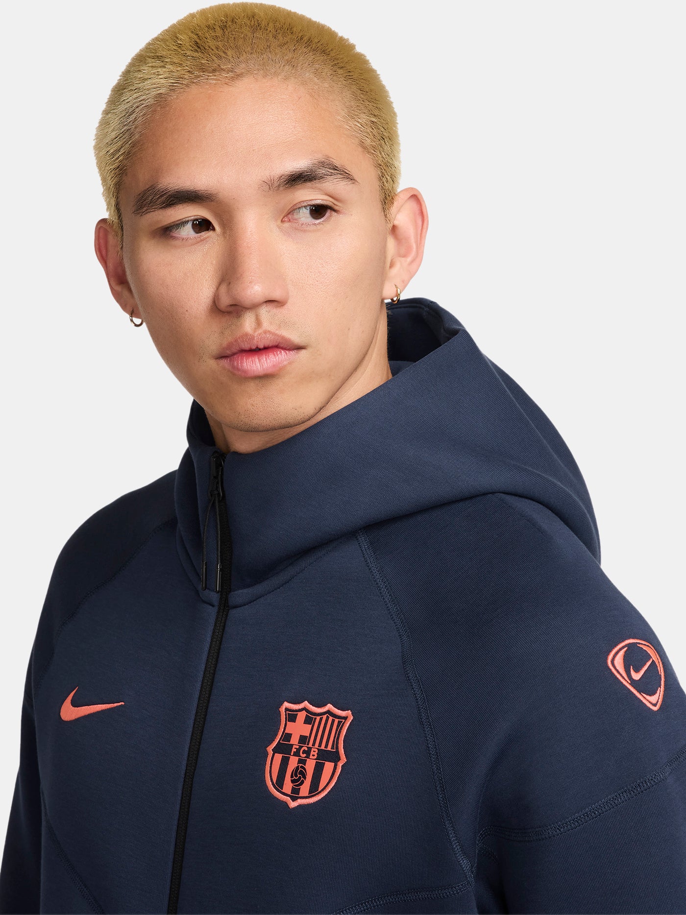 バルサ ナイキ テックフリース ジャケット – Barça Official Store
