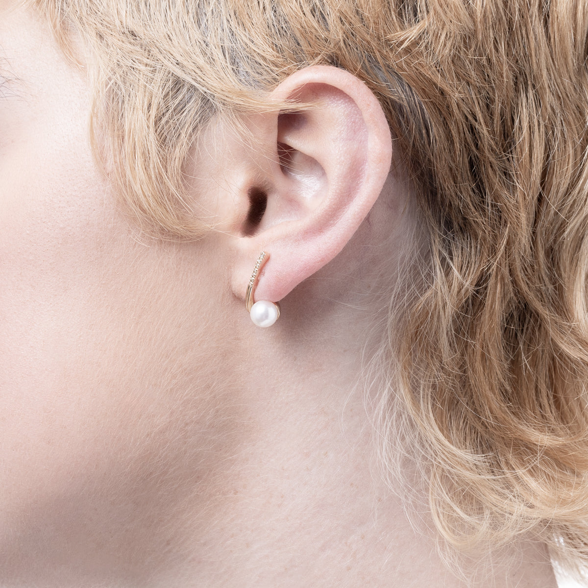 DROSERA ダイヤモンド アコヤパール ピアス 左耳用