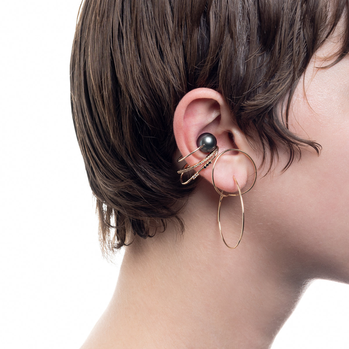 ALL ABOUT BASICS フローティングフープピアス L サイズ