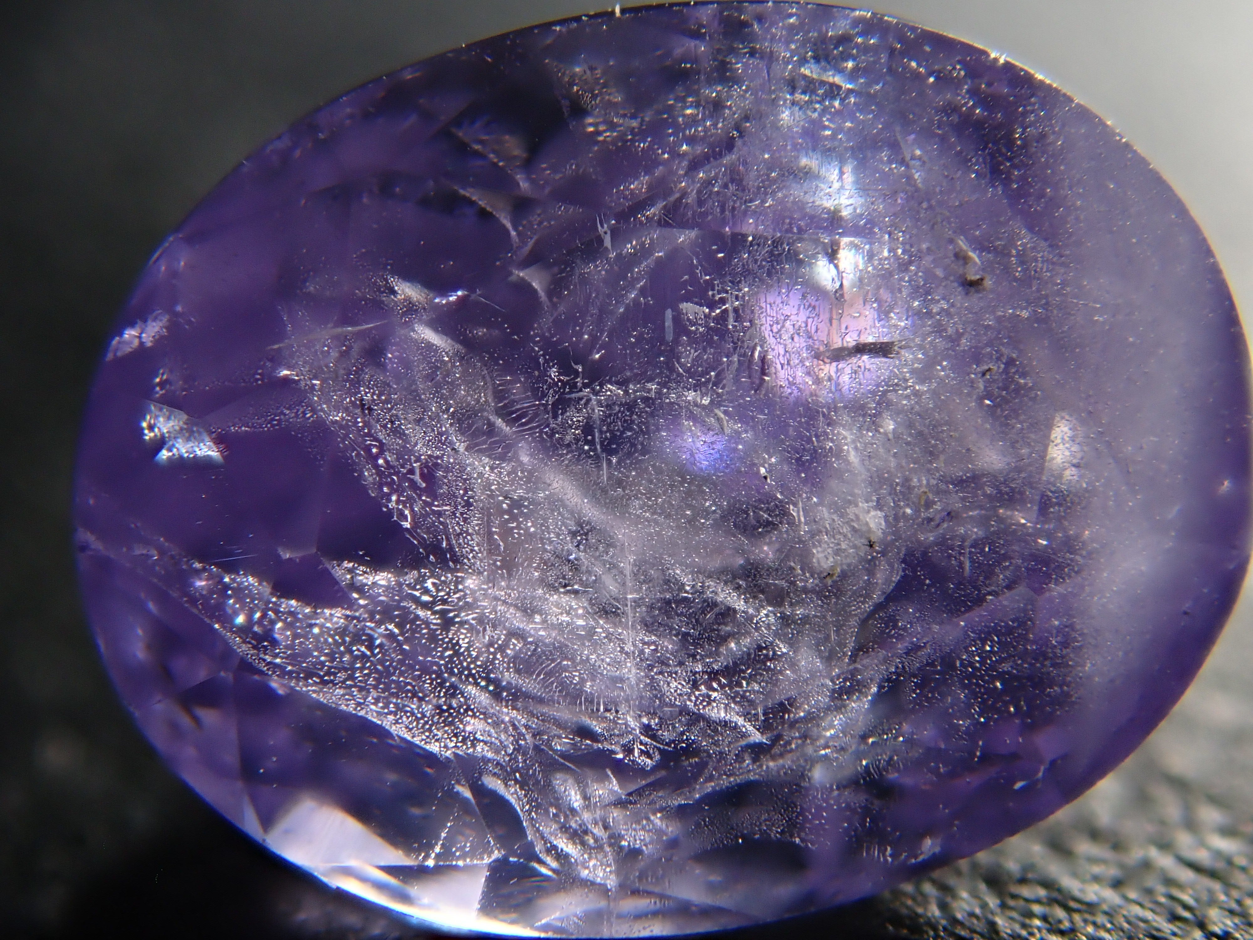 パープルアパタイト 1.549ctルース