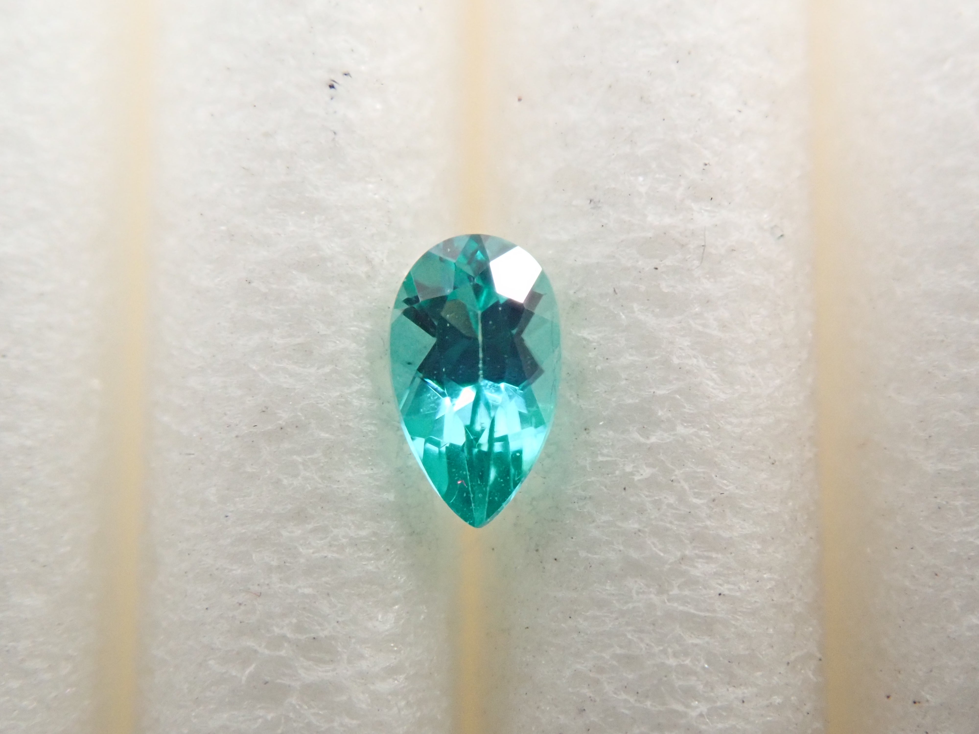 非加熱ブラジル産パライバトルマリン 0.072ctルース