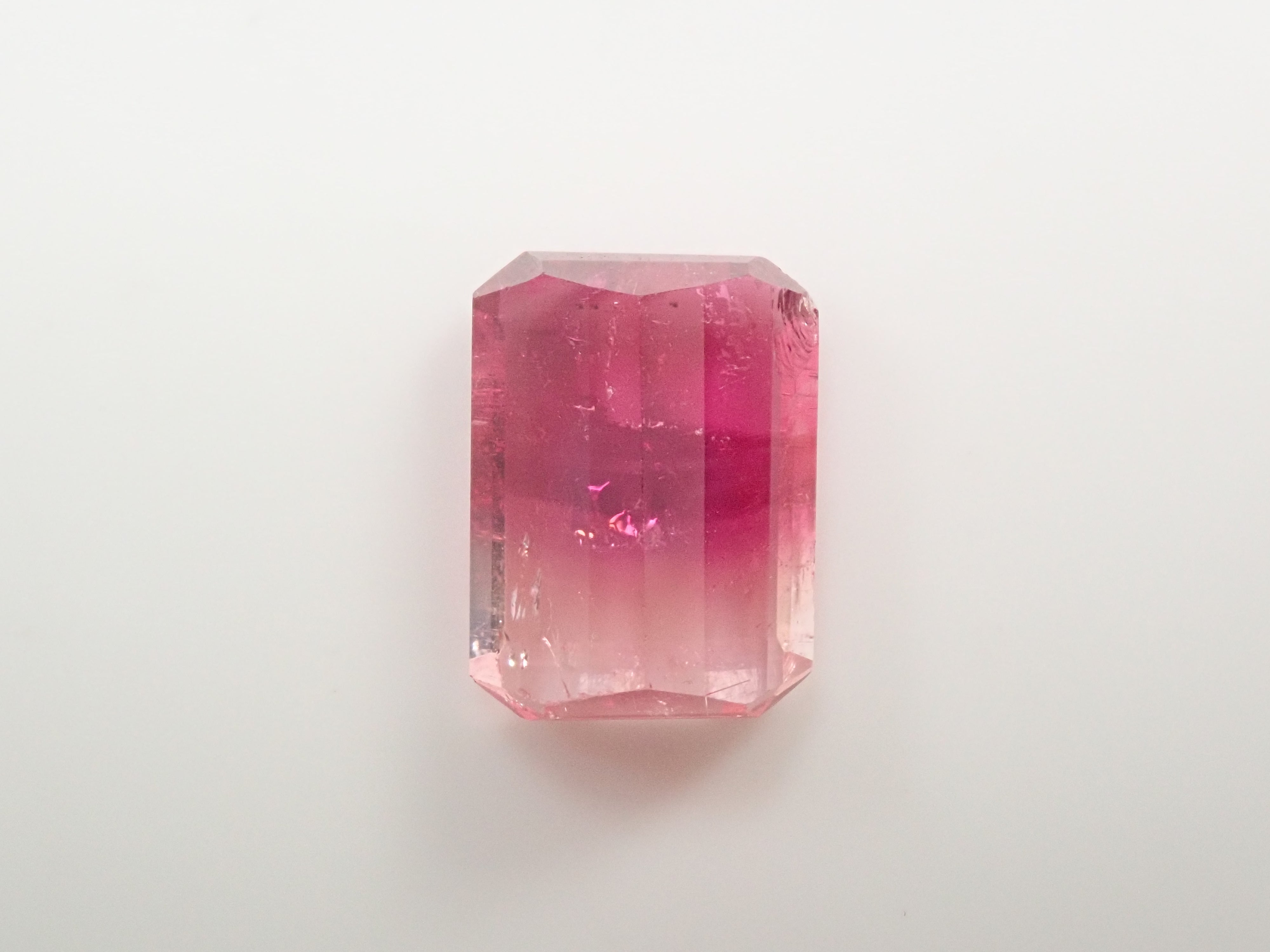 アフガニスタン産バイカラートルマリン（通称名：バイカラールベライト