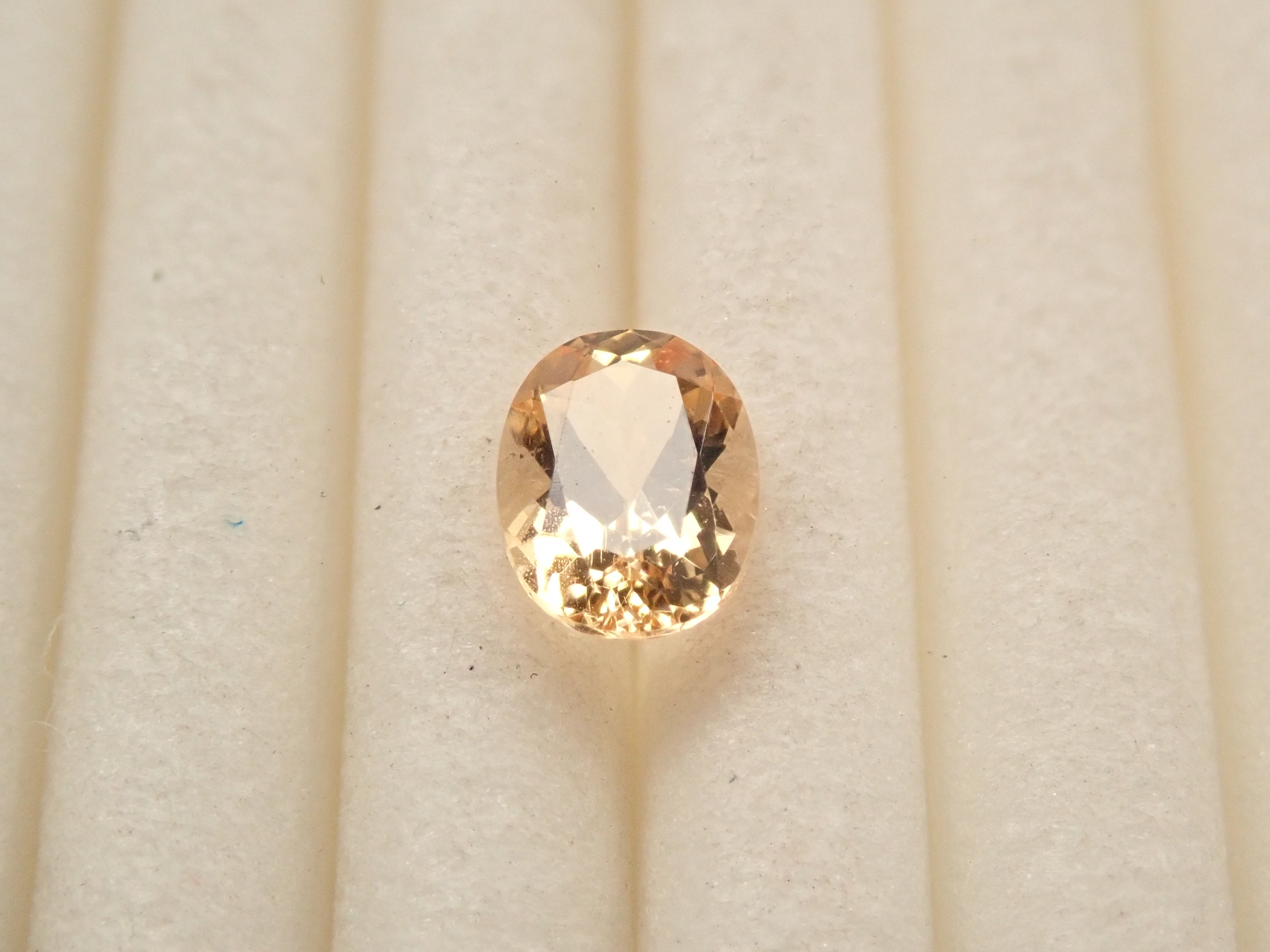 ブラジル産インペリアルトパーズ 0.394ctルース