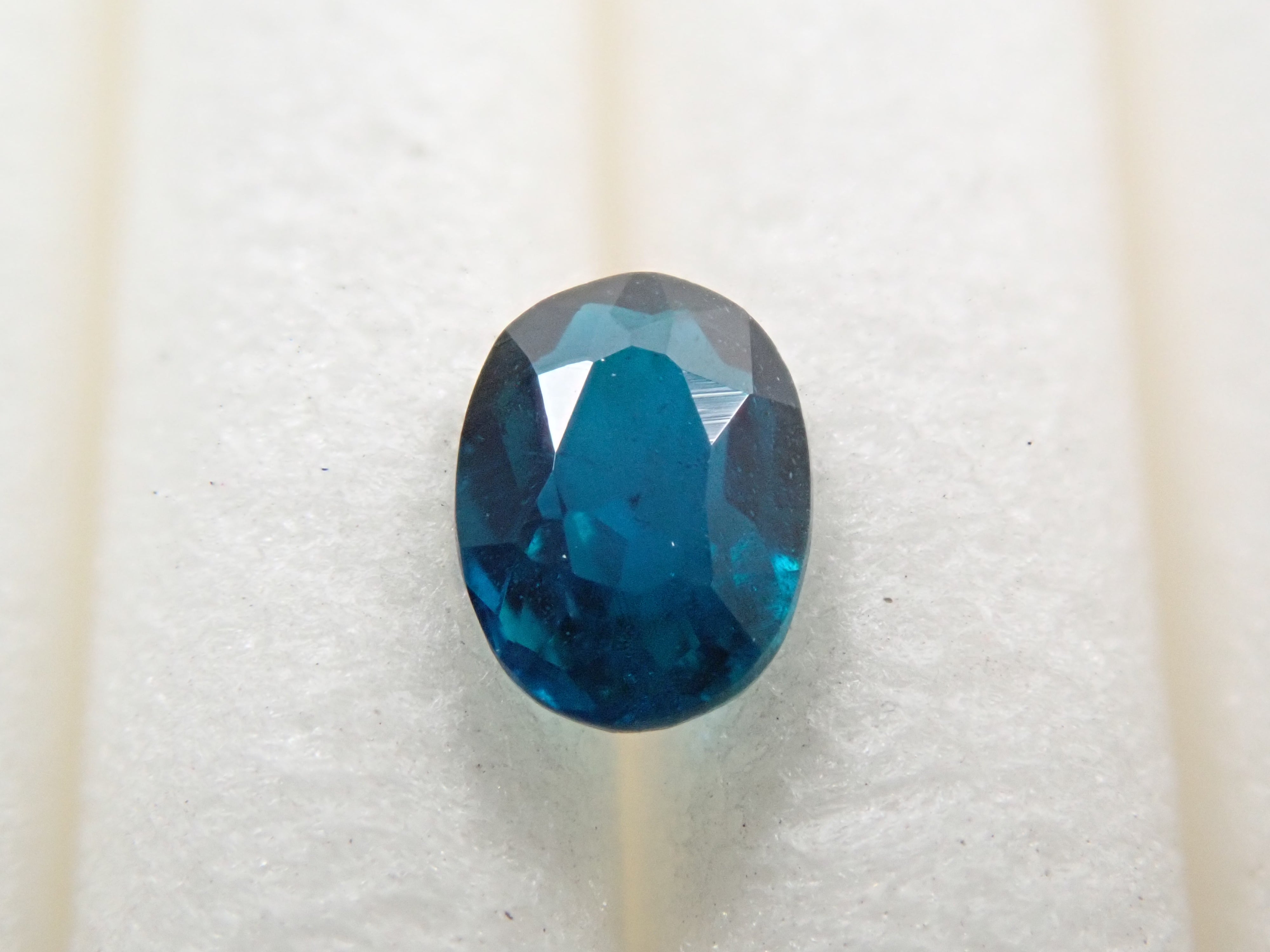 アフガニスタン産ラズライト（天藍石） 0.123ctルース